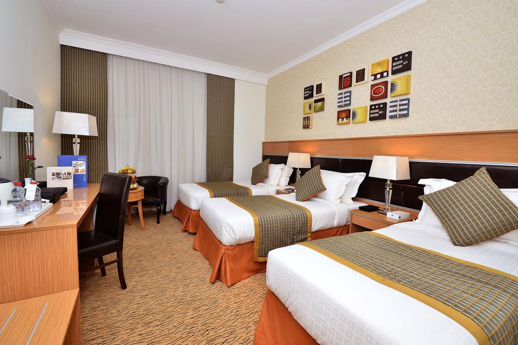 Hotel Al Ansar Golden Tulip