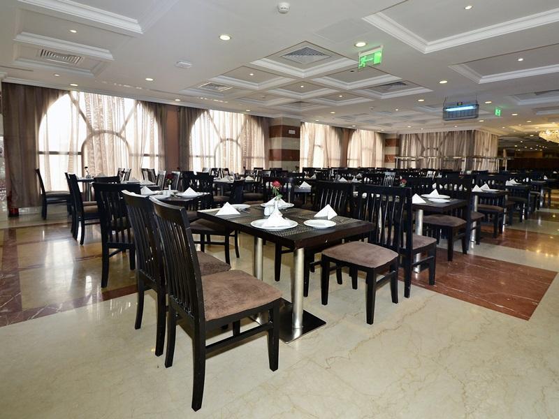 Hotel Al Ansar Golden Tulip 4*