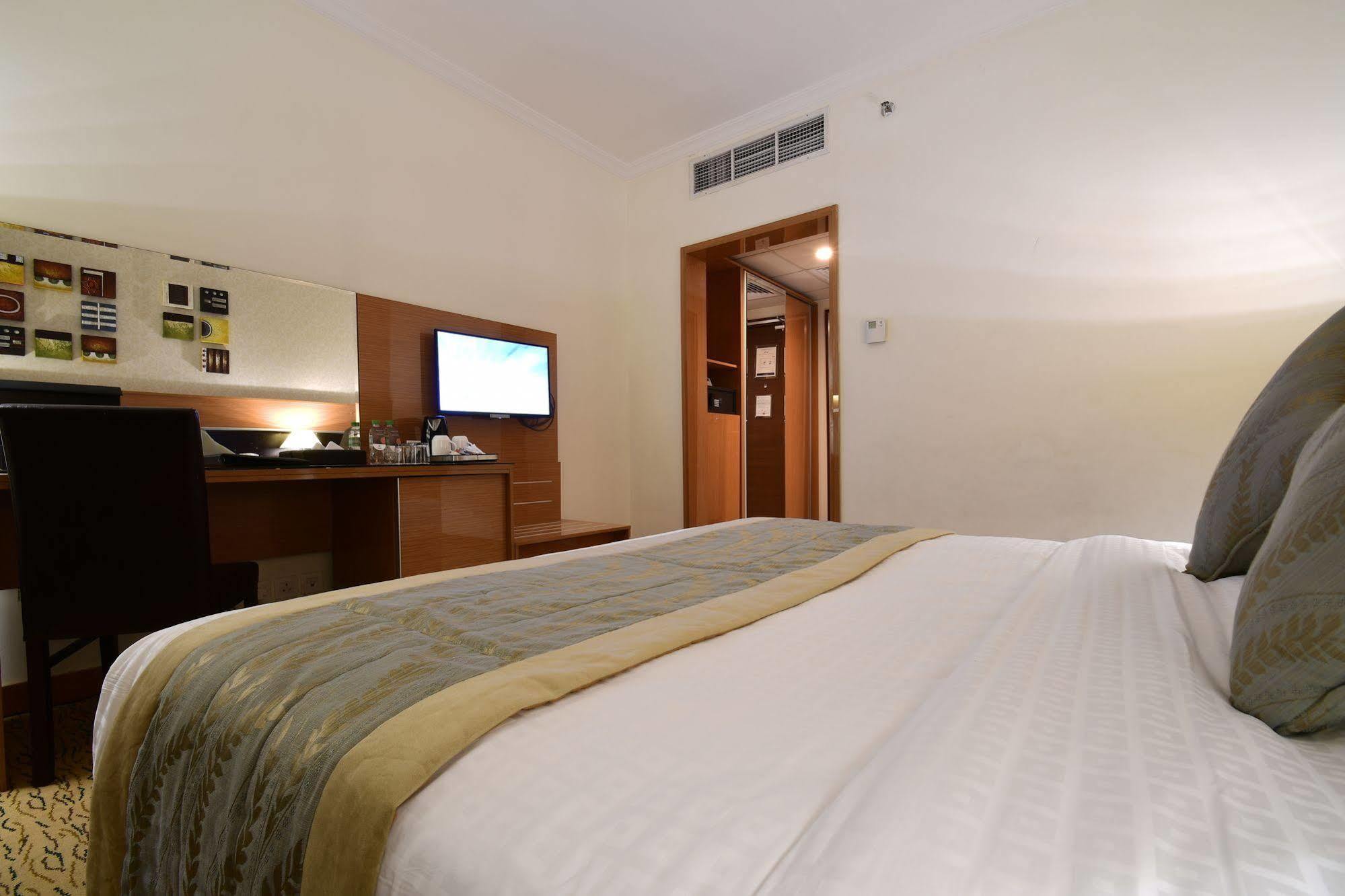 Al Ansar Golden Tulip Hotel Medina